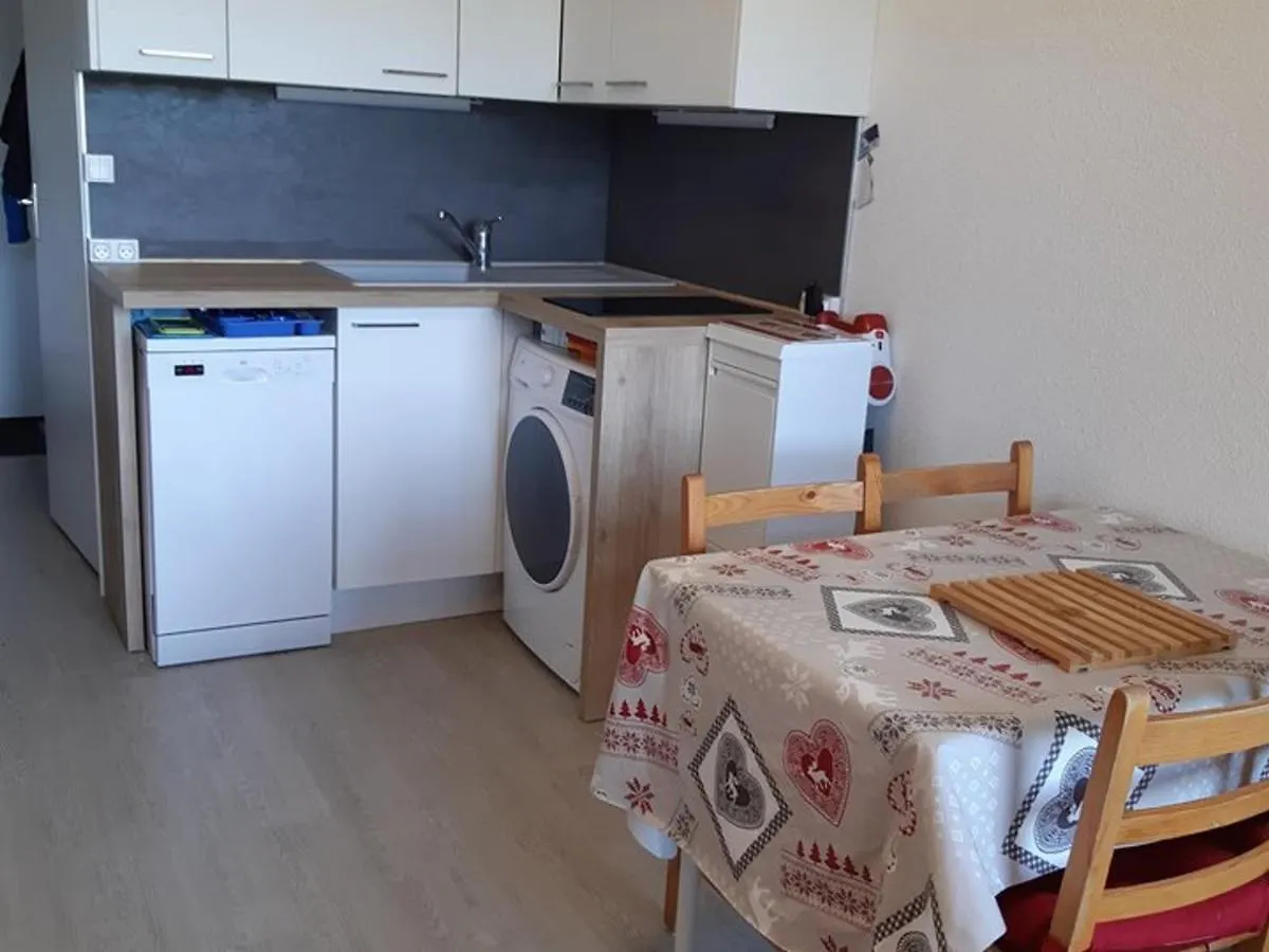 Studio 4 Pers. Avec Mezzanine, Parking & Balcon, Crest-Voland - Fr-1-733-111 0*,  France
